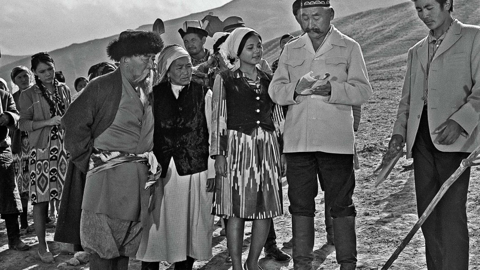 Известные-актеры-и-актрисы-в-горах-—-фото-1972-года-в-Оше