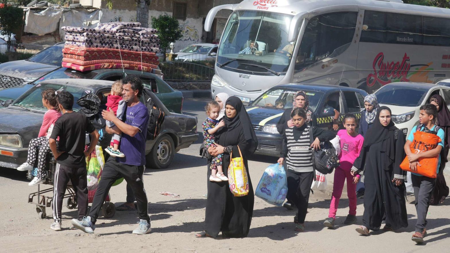 «Размещены-в-ужасных-условиях»-—-ООН-об-эвакуации-600-тыс-беженцев-из-Газы