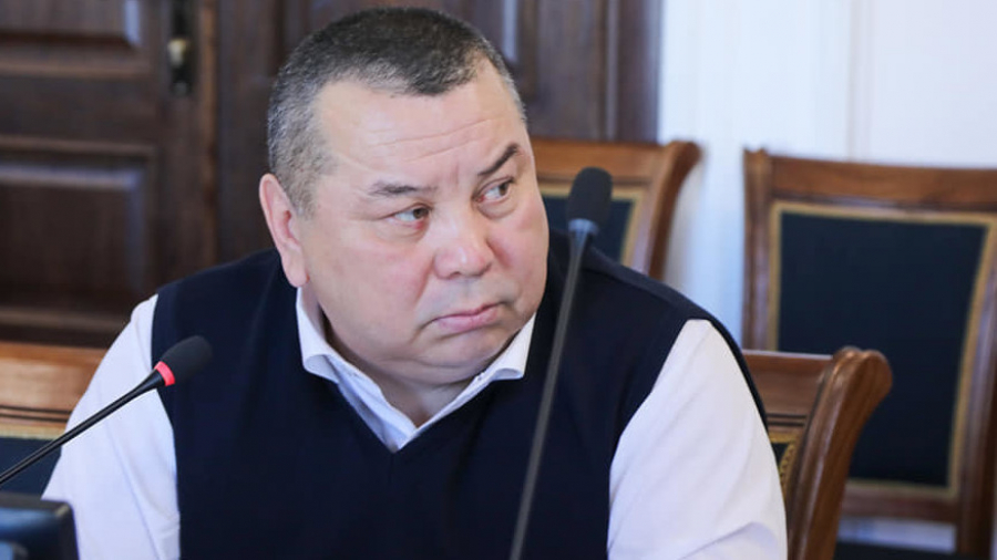Балбак-Тулобаев-призвал-министра-финансов-не-особо-доверять-прогнозам-по-сбору-доходной-части-бюджета